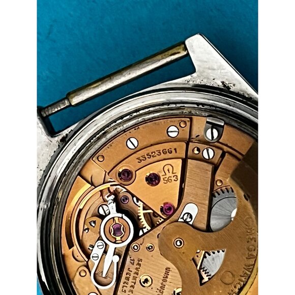 Vintage 1970s Omega Geneve Automatic Watch Cal 563 Stainless runs - Picture 13 of 16